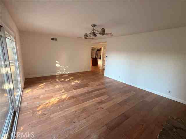 13381 Epping Way - Photo 2 of 8