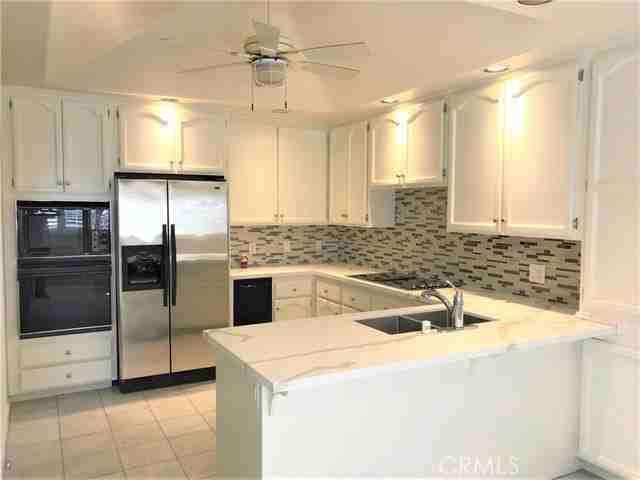 19281 Champion Ln - Photo 3 of 8