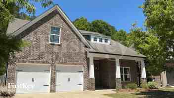 featured image of 1130 Overlook Dr