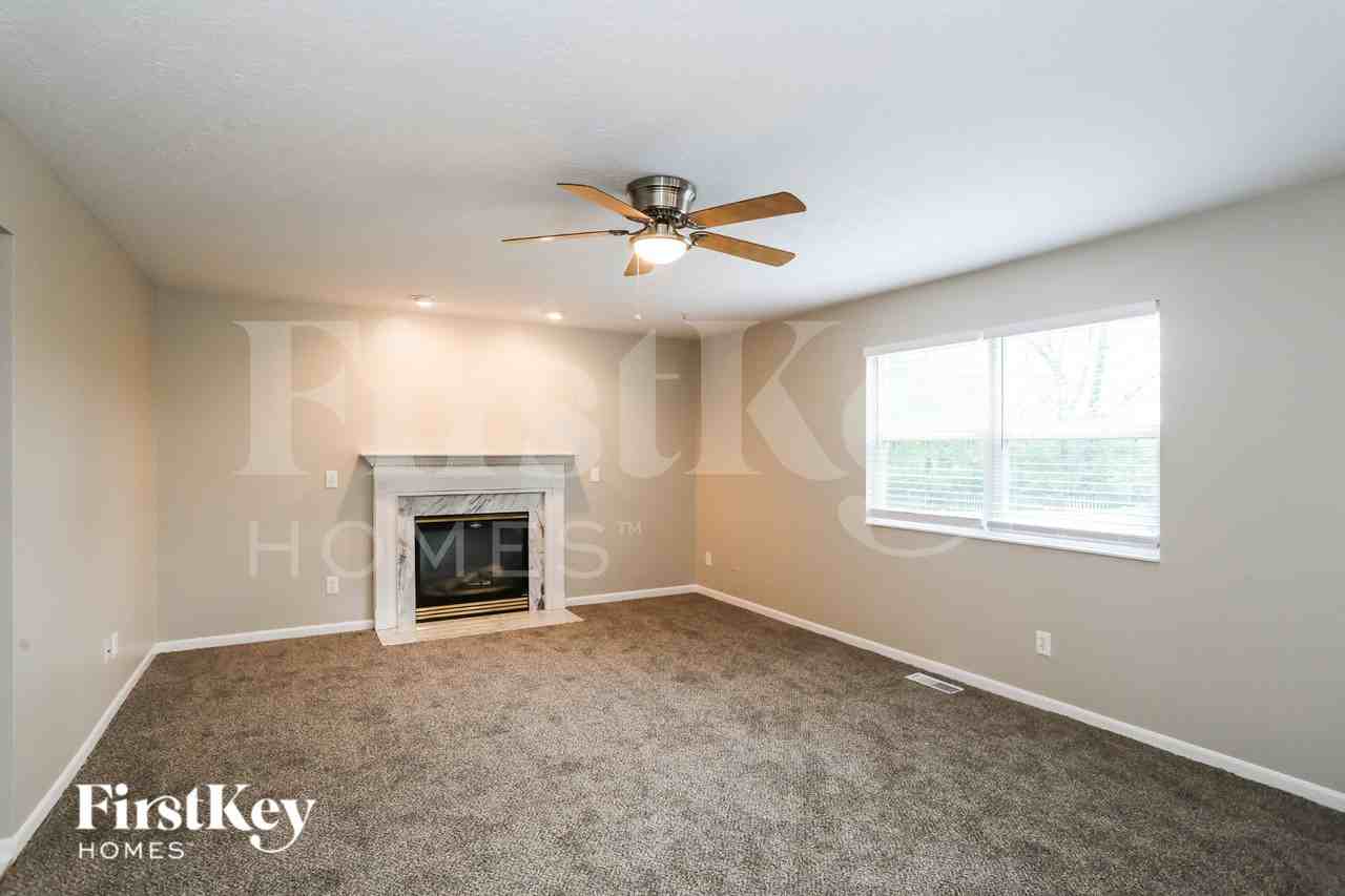 935 Grandstone Ct - Photo 3 of 19