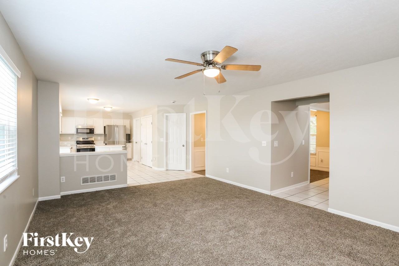 935 Grandstone Ct - Photo 5 of 19