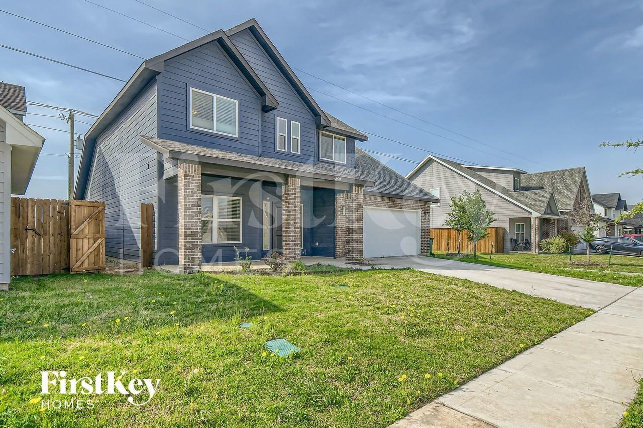 7360 Parkside Place Dr - Photo 2 of 28