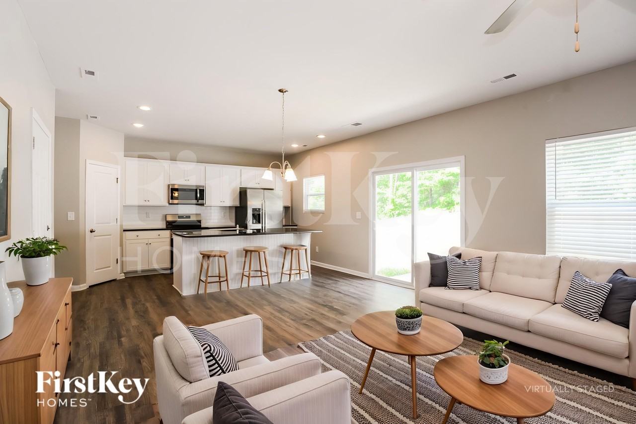 5615 Cobblestone Glen Dr - Photo 3 of 19