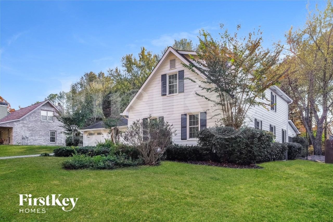 2067 Shillingwood Dr Nw - Photo 2 of 15