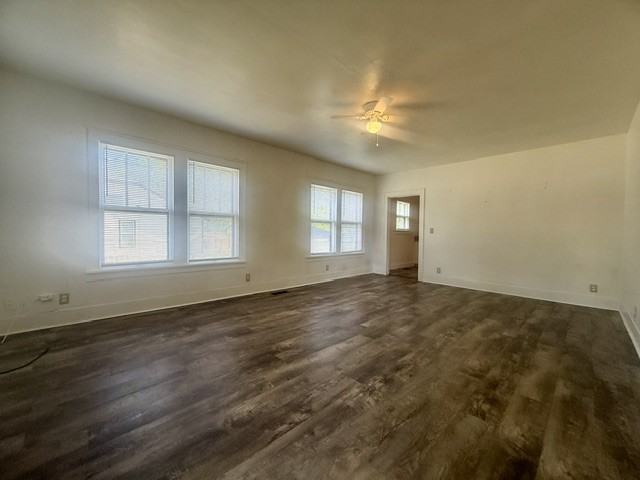 605 Oak Park Dr #1 - Photo 3 of 12