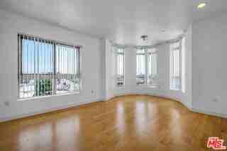 1260 S Corning St #305 - Photo 6 of 8