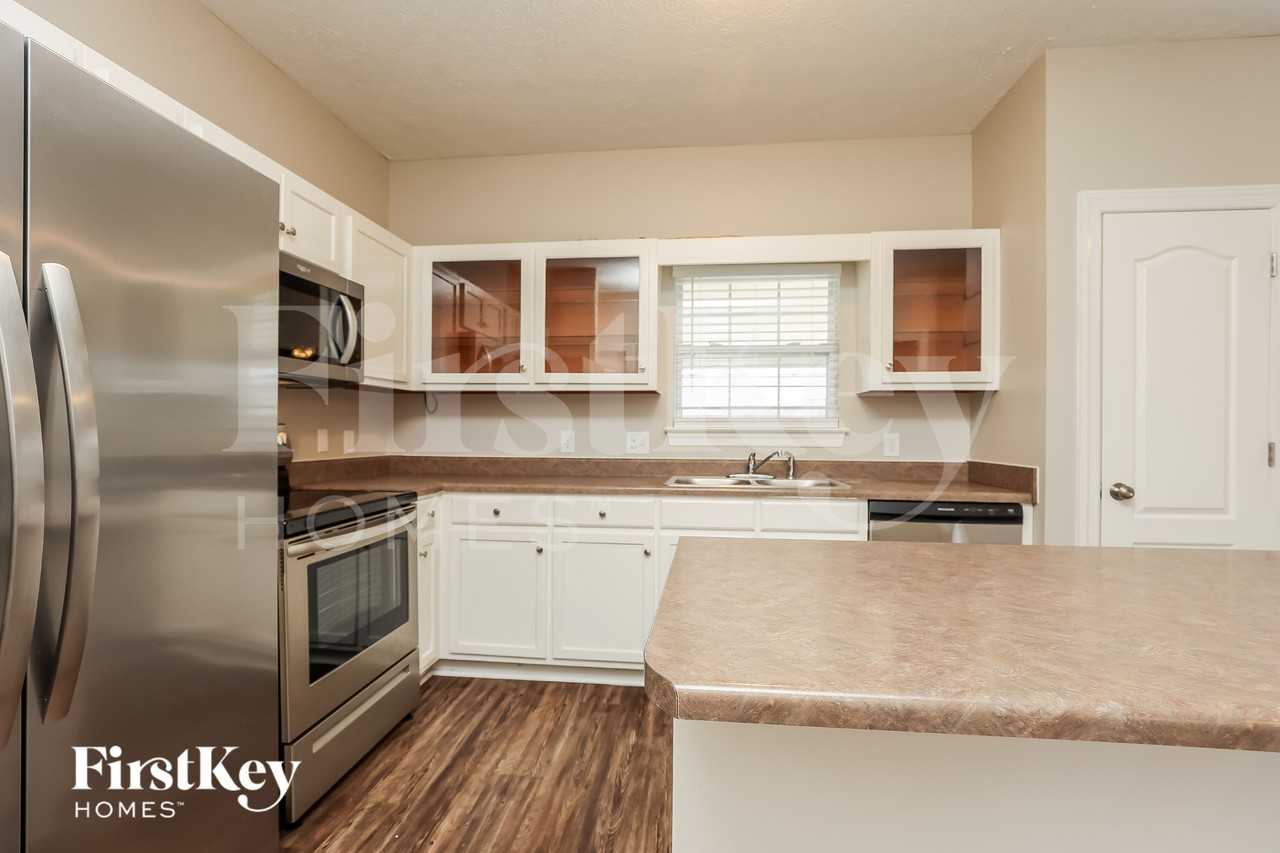 837 Manderlay Way - Photo 7 of 16