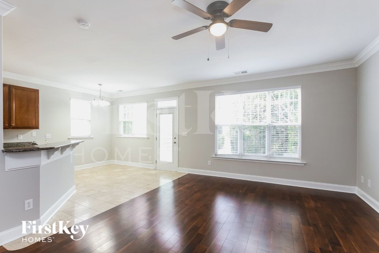 7531 Coastal Way - Photo 4 of 18