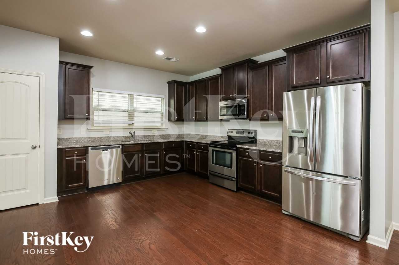 501 Mill Ridge Rd - Photo 7 of 18