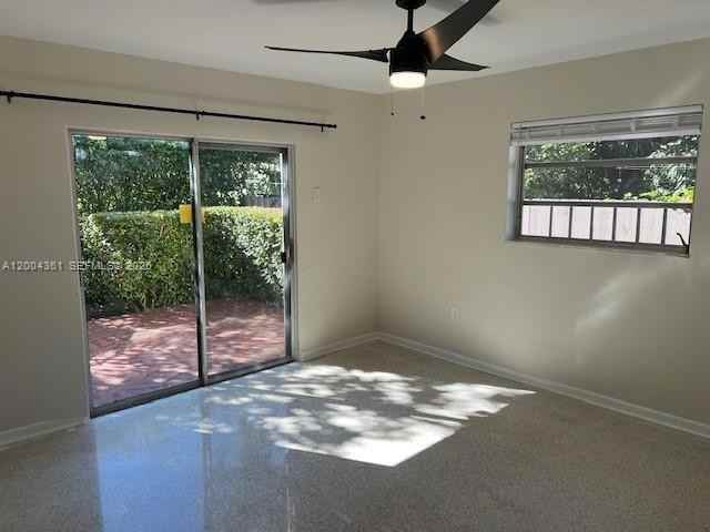 2502 Sw 58th Ave - Photo 4 of 8