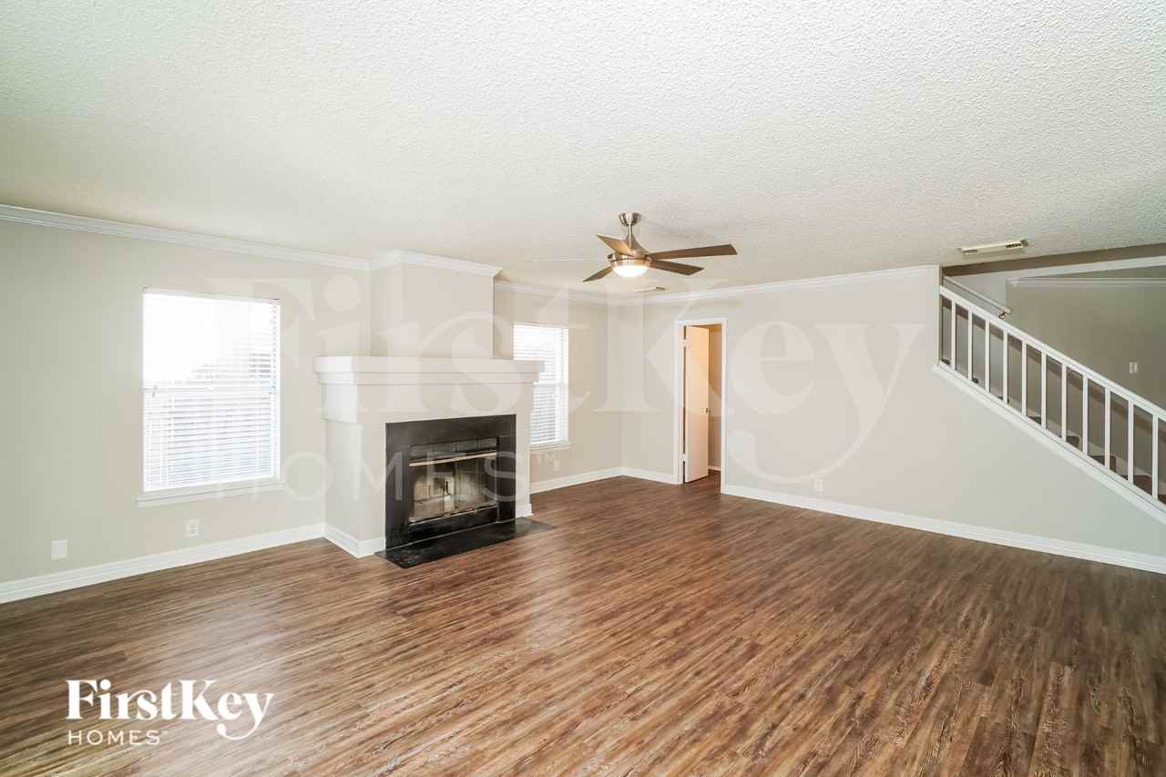 14219 N Hills Village Dr - Photo 7 of 17
