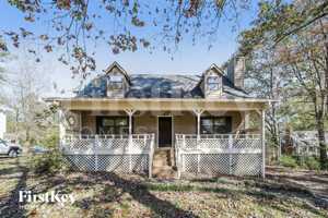 featured image of 4430 Lost Mountain Dr