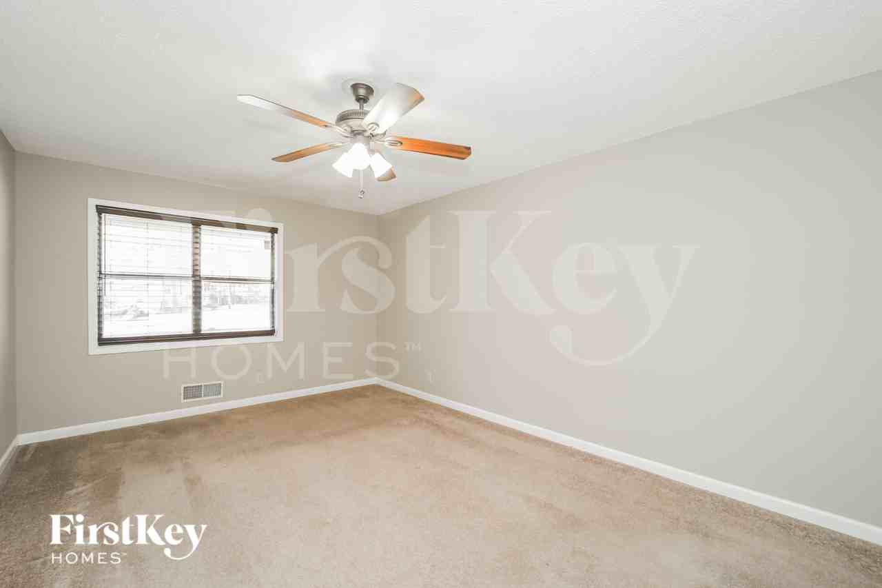 4430 Lost Mountain Dr - Photo 6 of 18