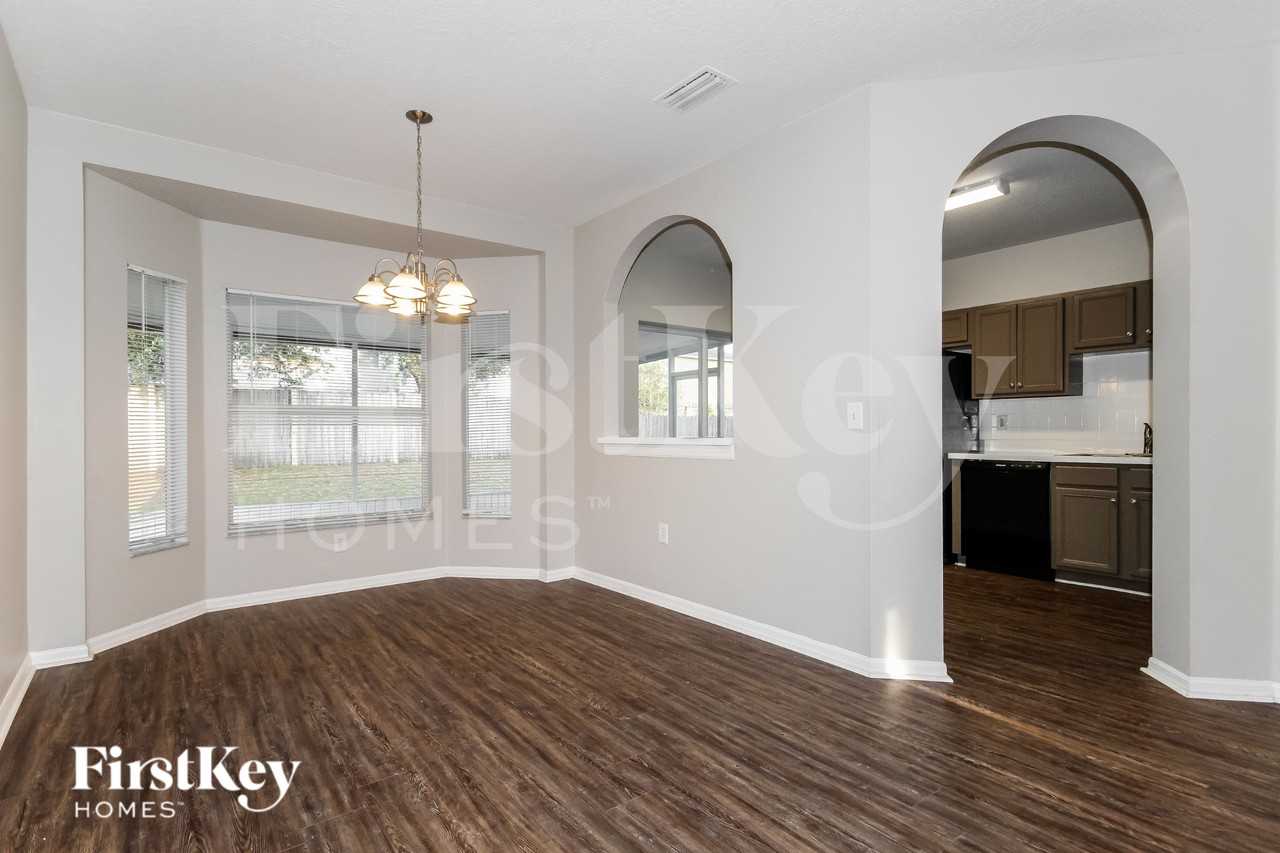 709 Periwinkle Pointe Pl - Photo 7 of 19