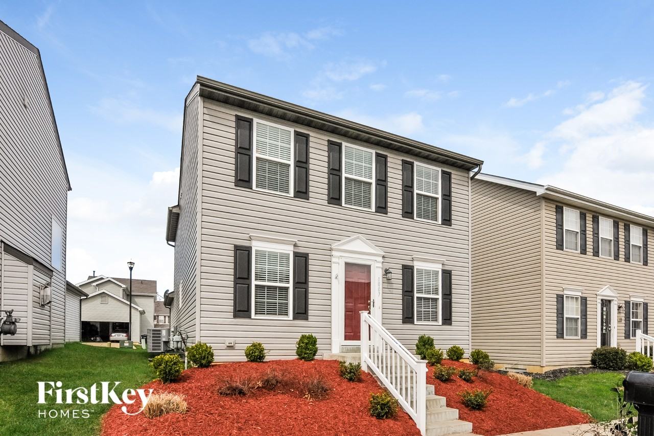 1007 Carpathian Dr - Photo 2 of 15