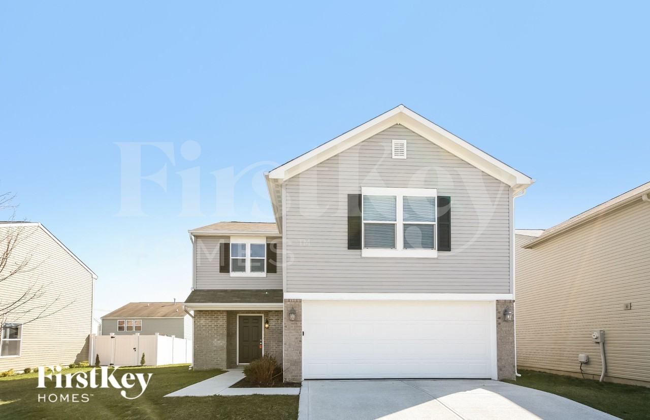 8107 Grove Berry Way