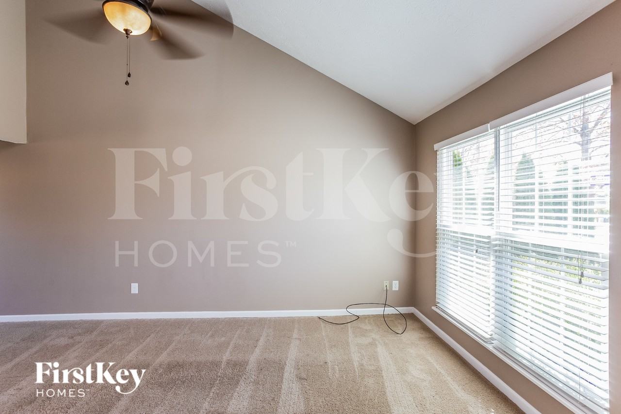 5970 Polonius Dr - Photo 4 of 18