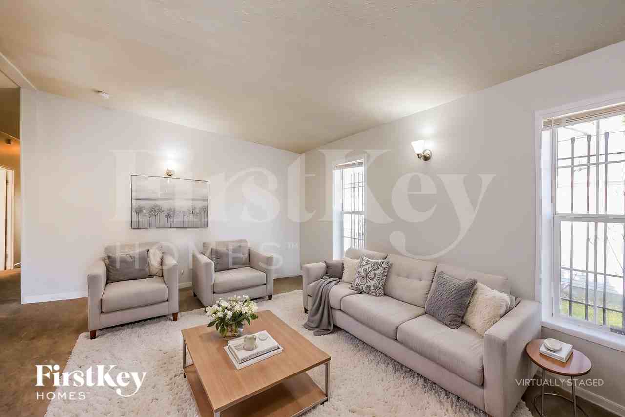 5650 Askew Ave - Photo 4 of 18