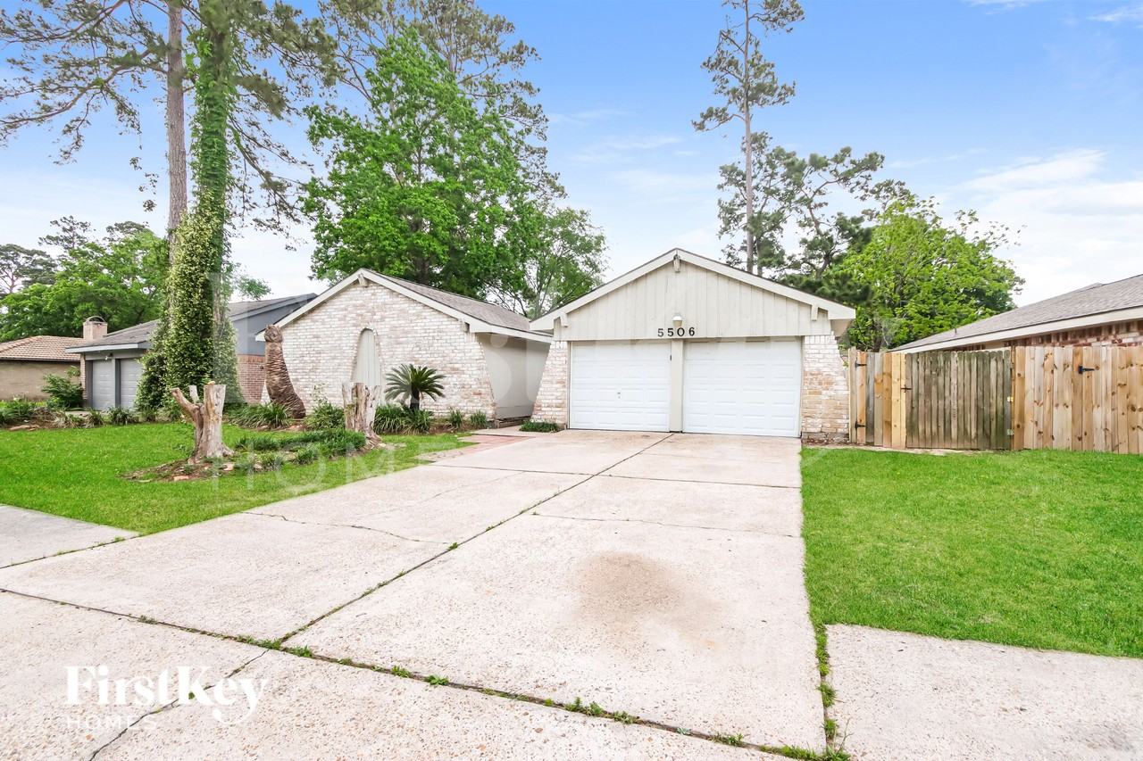 5506 Maplegate Dr - Photo 2 of 19