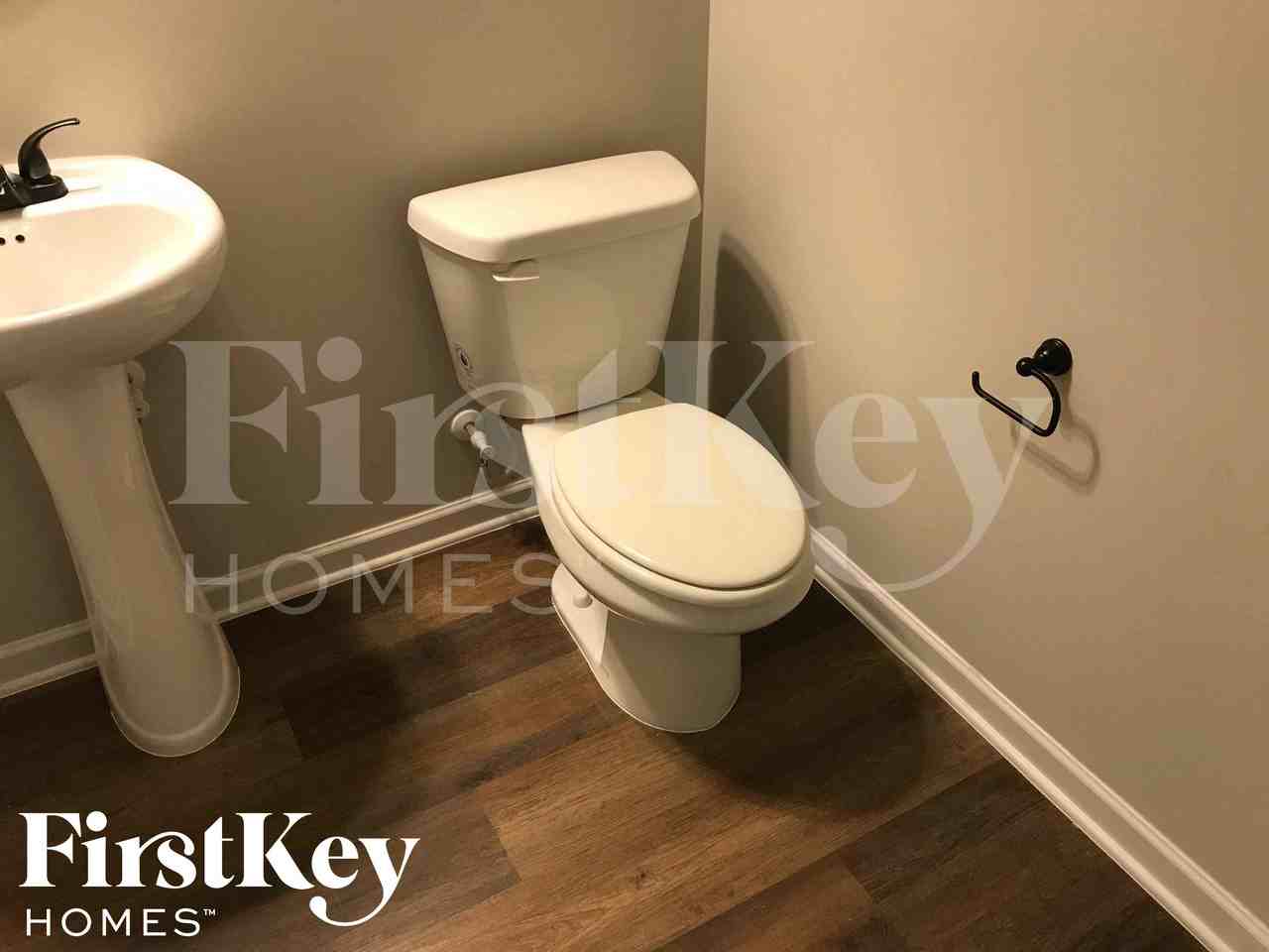 5458 Union Hill Ct - Photo 4 of 21