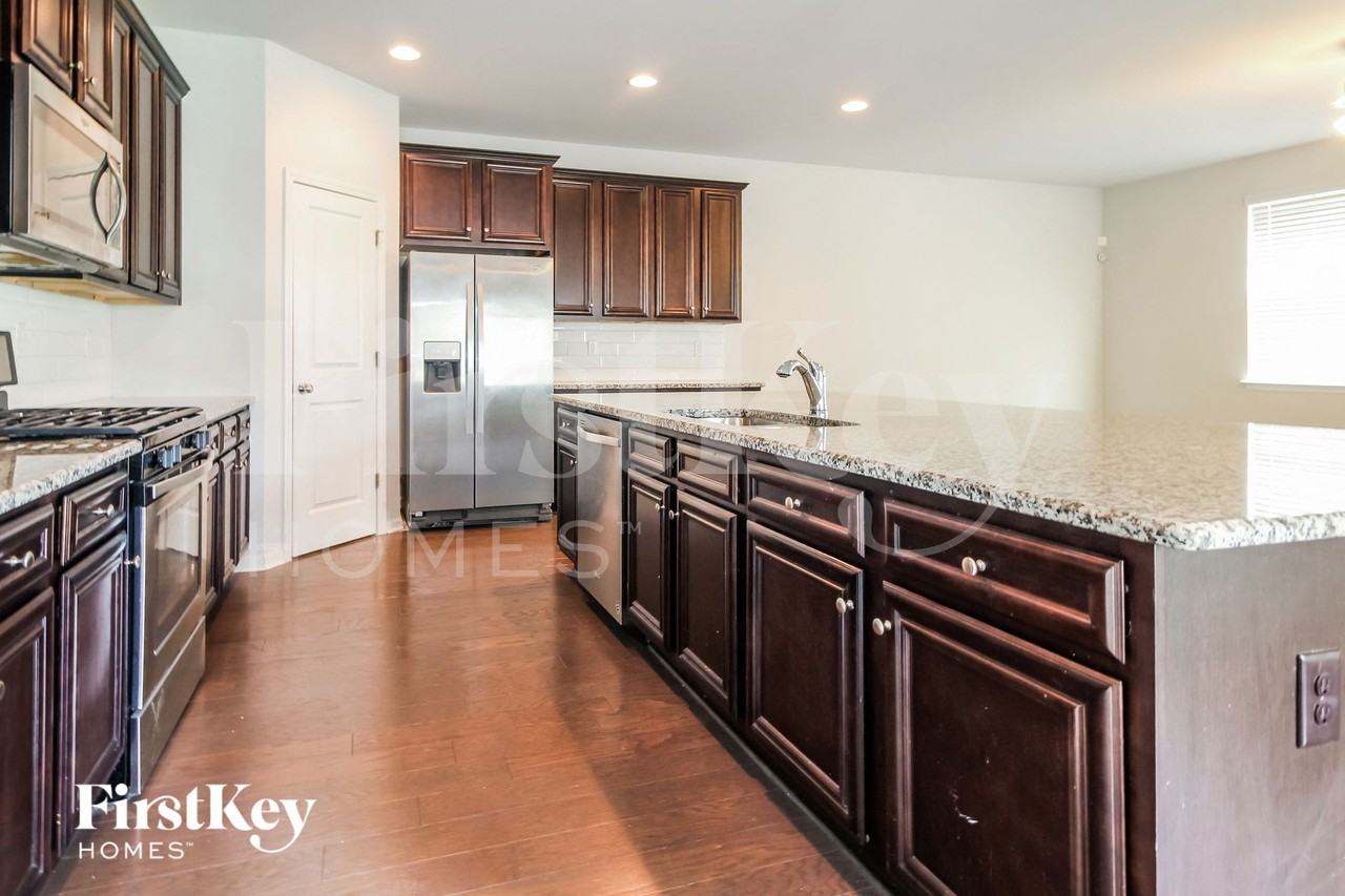 3669 Brightfield Ln - Photo 6 of 15