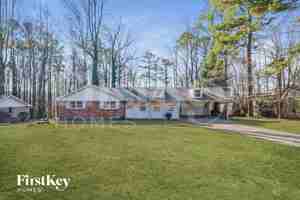 featured image of 195 King David Dr Sw