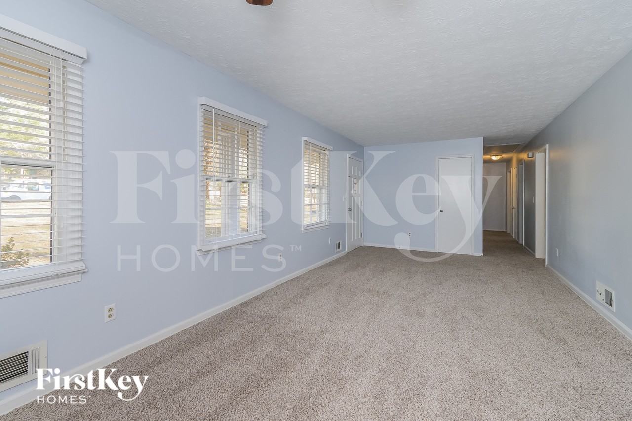 195 King David Dr Sw - Photo 5 of 18