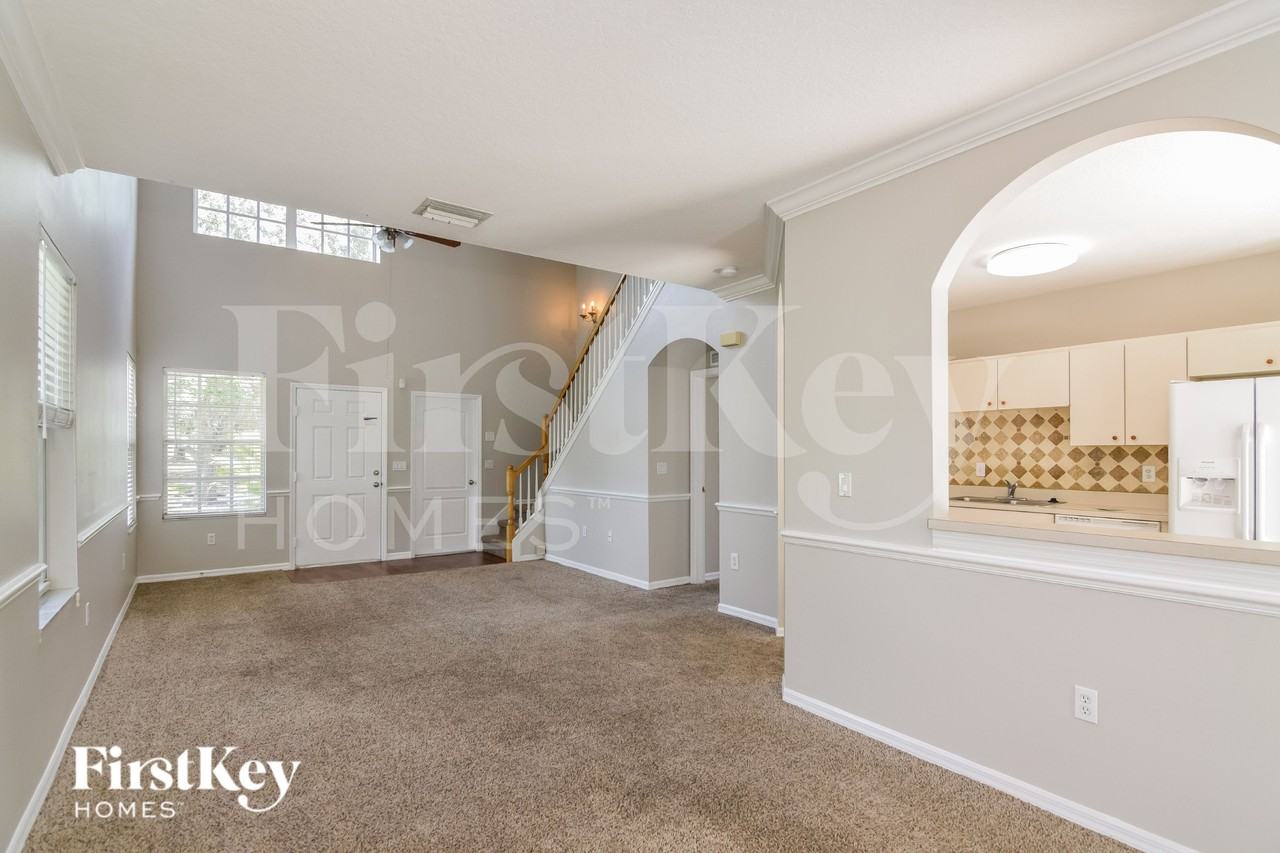 18136 Birdwater Dr - Photo 6 of 19