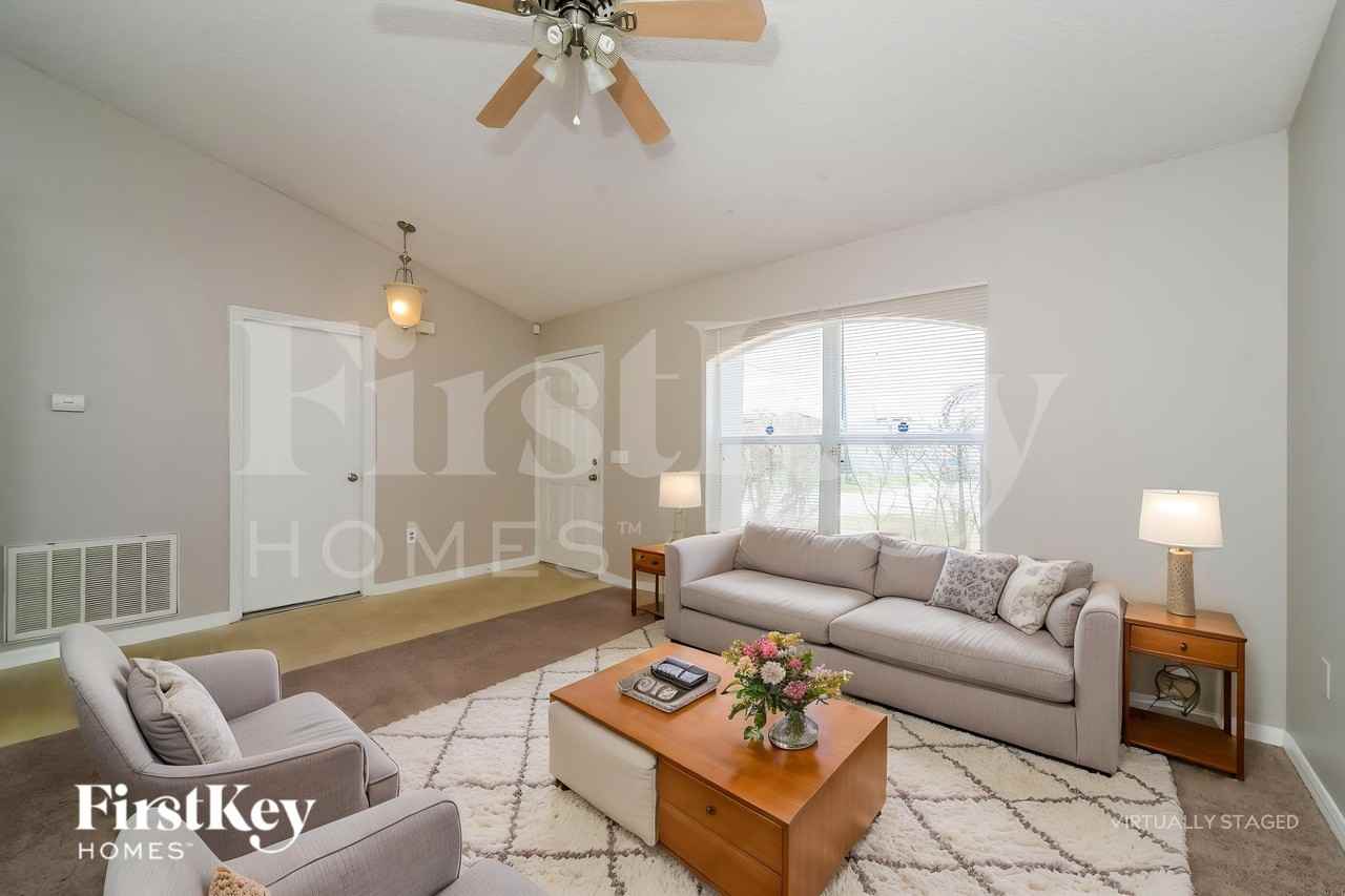 1417 Kissimmee Ct - Photo 3 of 20