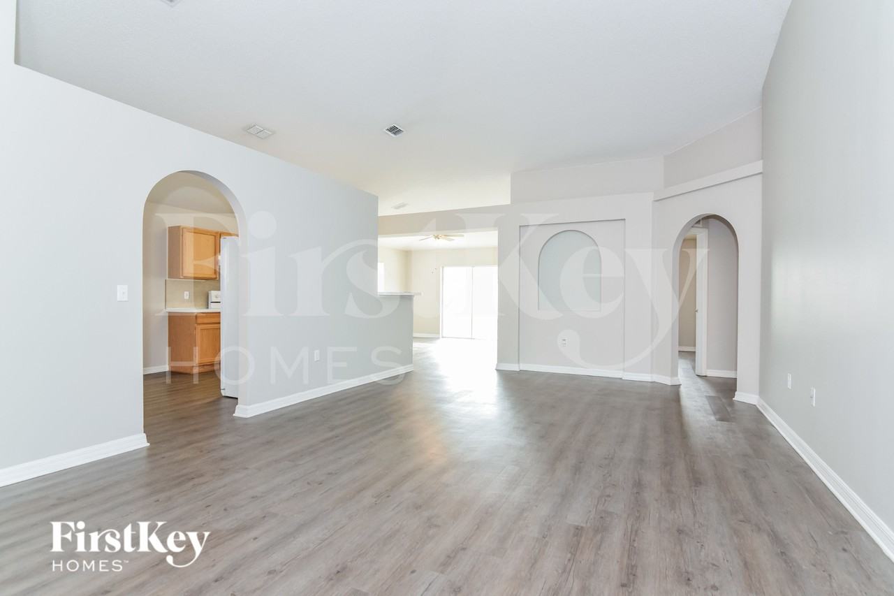 10409 River Bream Dr - Photo 6 of 20