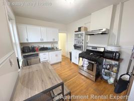 featured image of 489 E Broadway #3