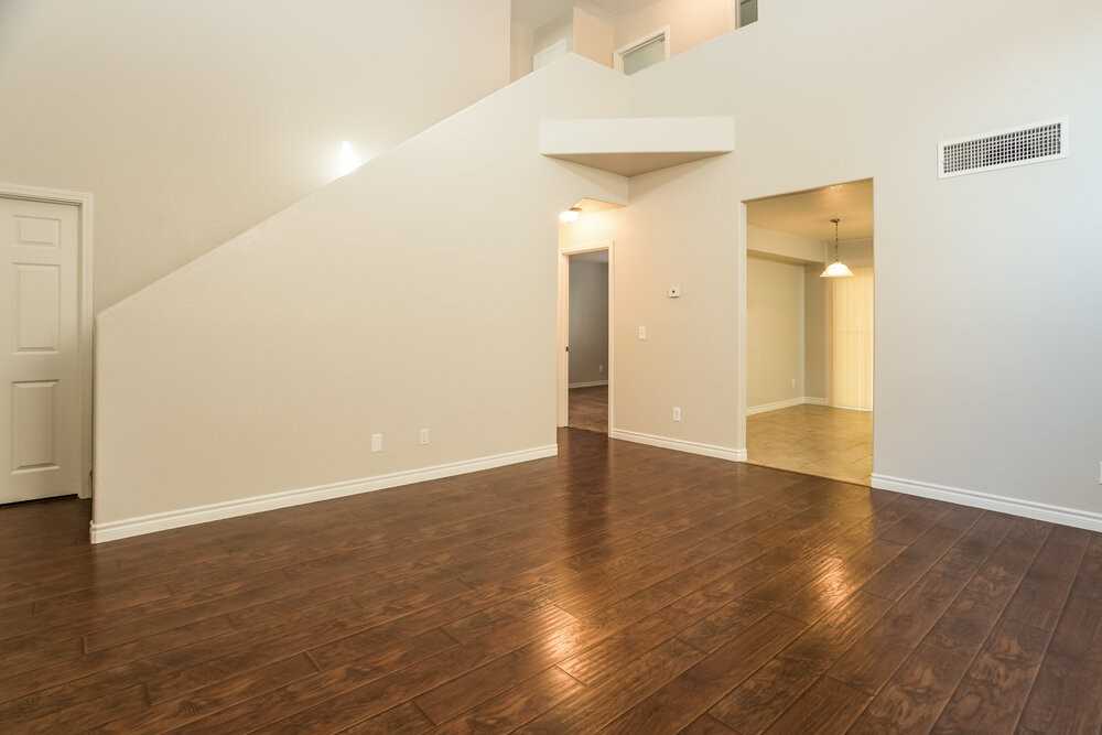 7408 Maiden Run Ave - Photo 3 of 15