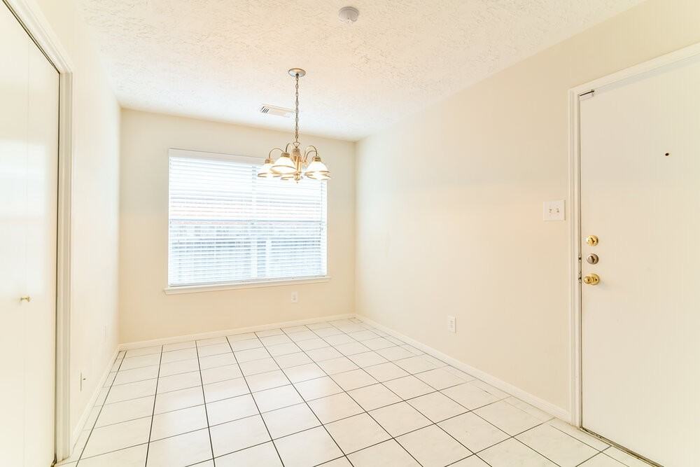 17606 Glenwolf Dr - Photo 7 of 16