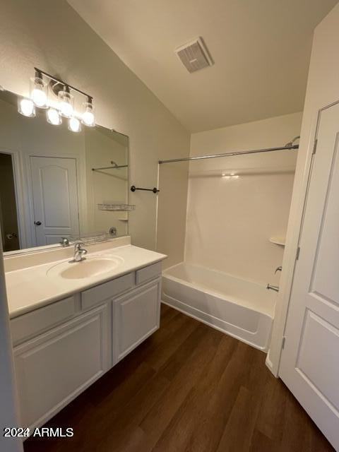 21080 N Wilford Ave - Photo 7 of 9