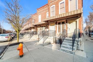 4 Clark Pl - Photo 1 of 1