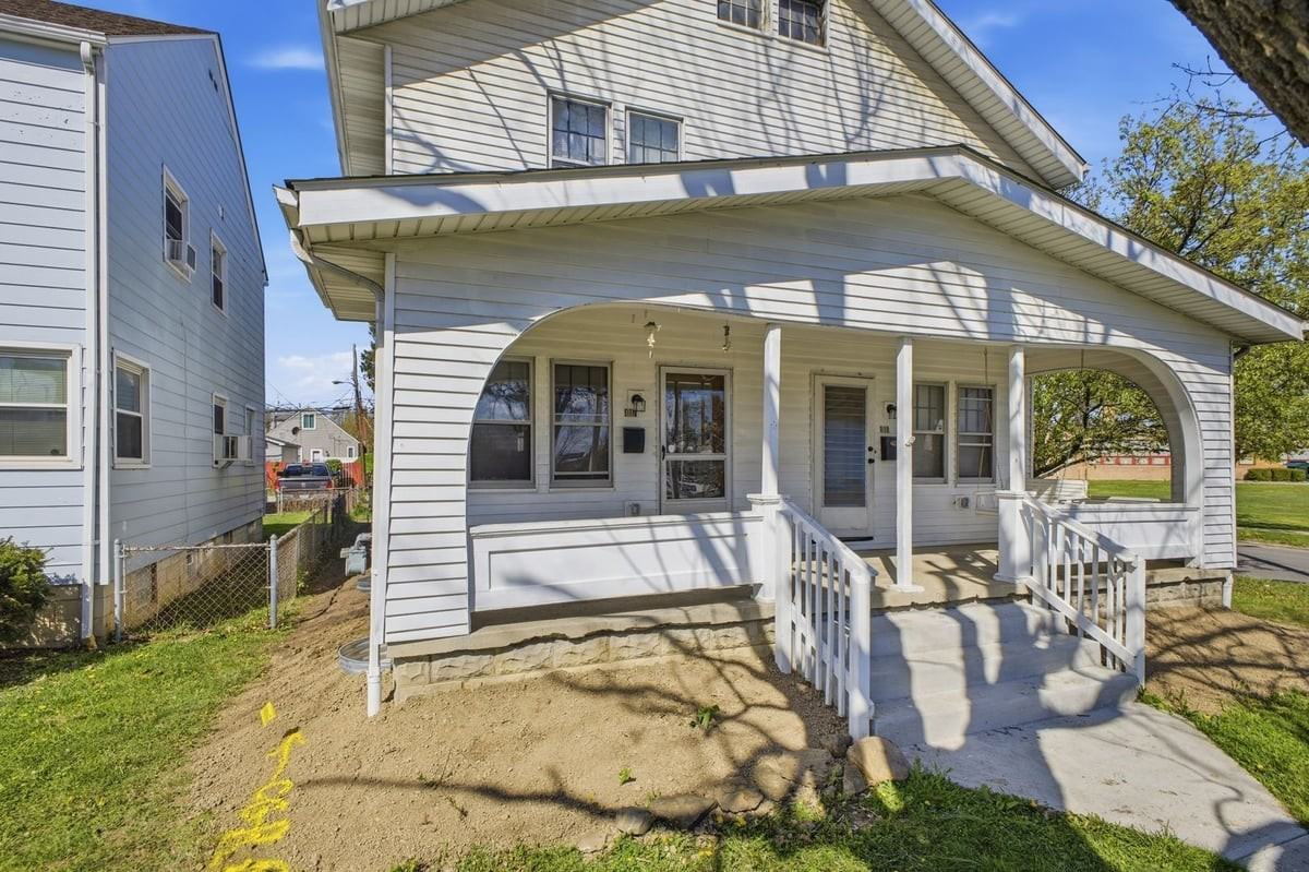 417 S Huron Ave - Photo 3 of 37