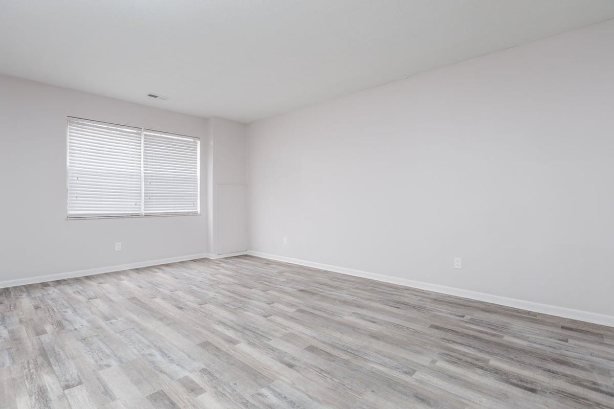 4577 Olentangy River Rd #116 - Photo 6 of 27