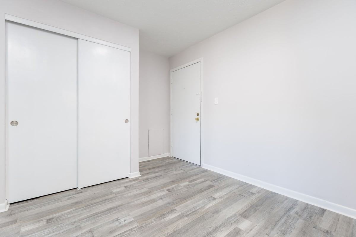4577 Olentangy River Rd #206 - Photo 5 of 26