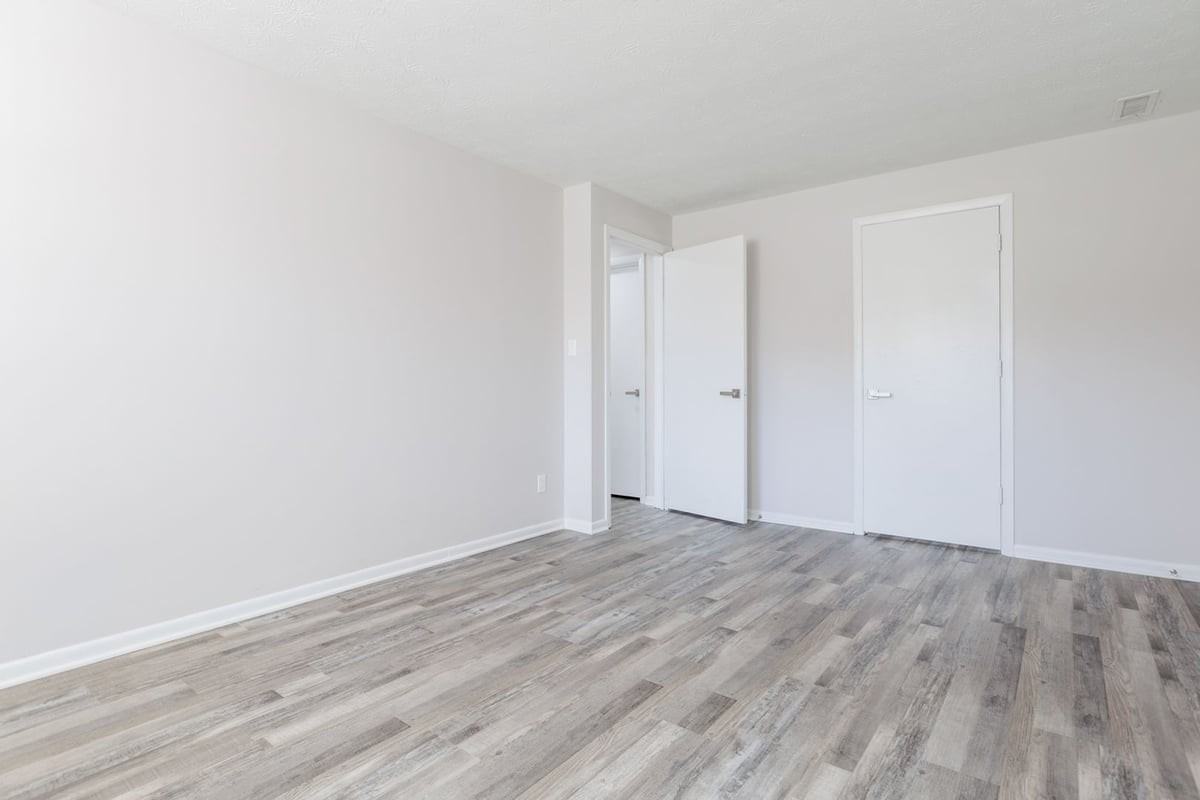 4577 Olentangy River Rd #214 - Photo 4 of 25