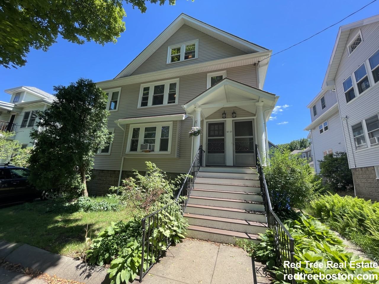 62 Newport St #2 - Photo 4 of 4