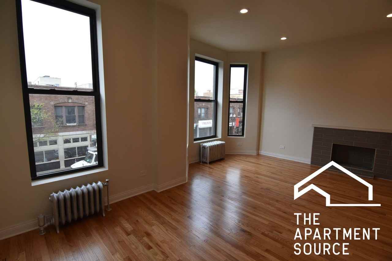 908 W Belmont Ave #2 - Photo 6 of 17