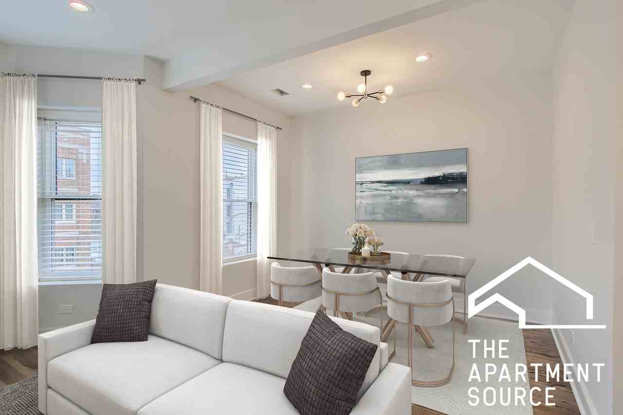 1452 W Irving Park Rd #3 - Photo 4 of 24