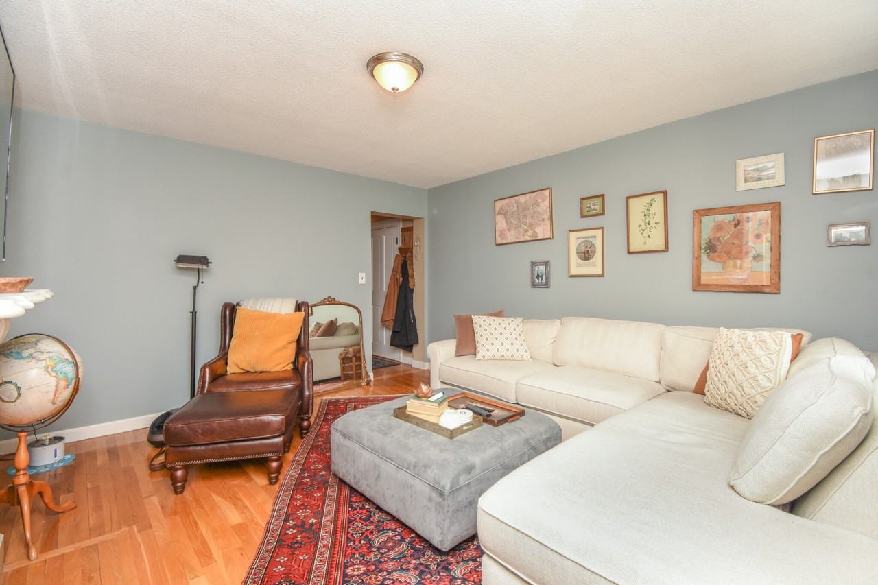 99 Bartlett St #2 - Photo 4 of 22