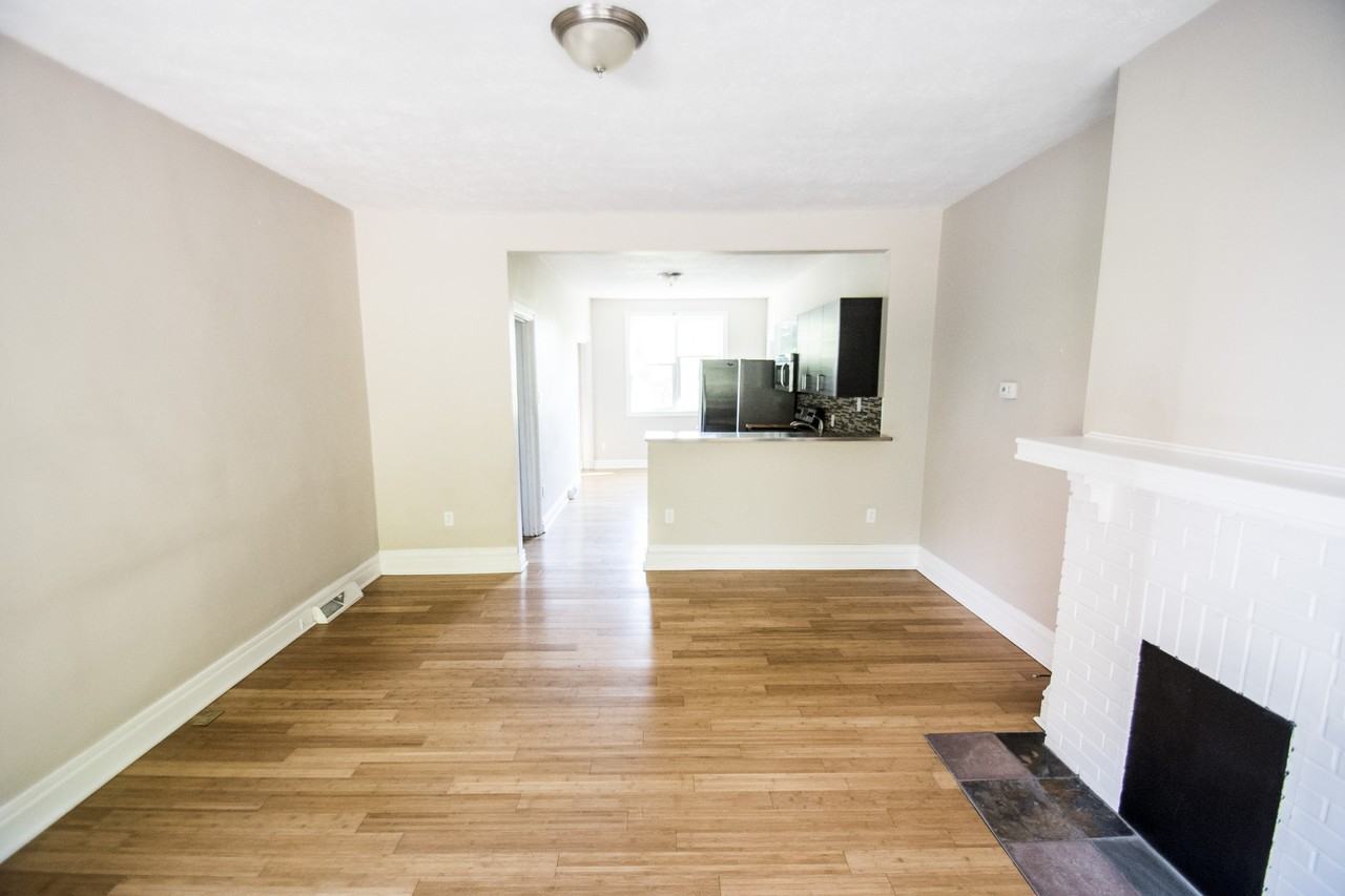 2619 Josephine St - Photo 4 of 16