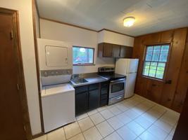 featured image of 205 Cottage Ln