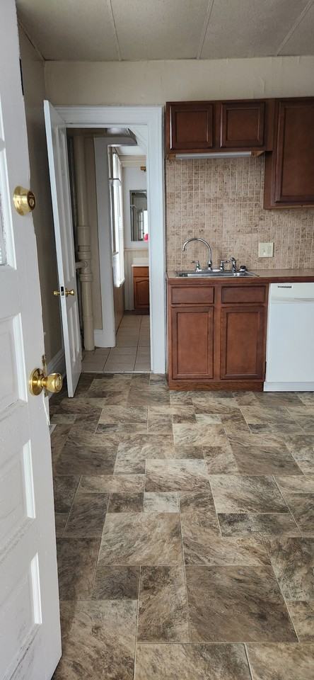 435 N Water St #2 - Photo 2 of 14