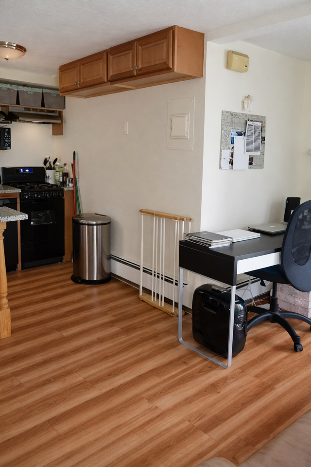 49 Harvard St #B - Photo 2 of 6