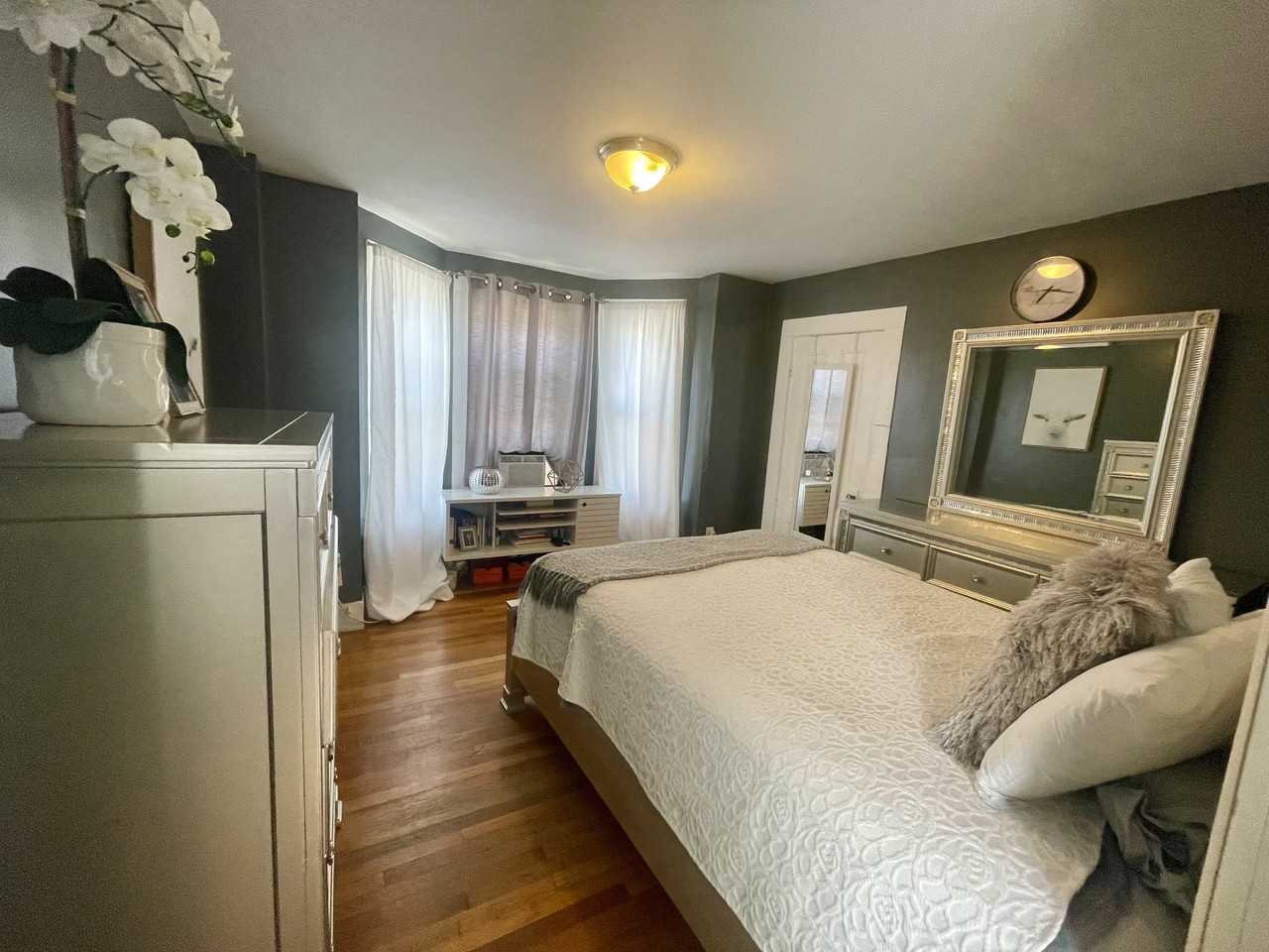 686 Moody St #2 - Photo 5 of 11