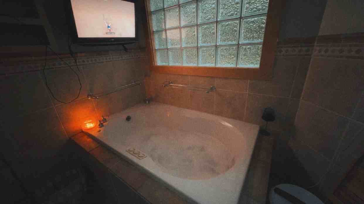 1 Foxhall Ct #1 - Photo 5 of 20