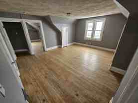 3133 N 42nd St #UPPER - Photo 1 of 1